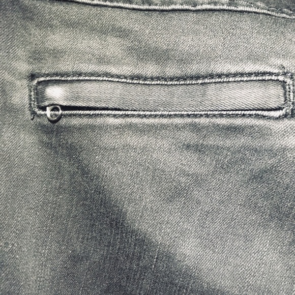 GUESS Jeans - Picture 3 of 6